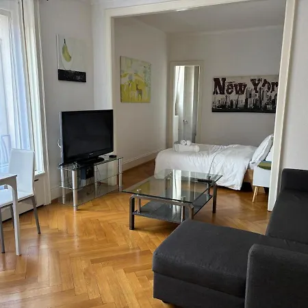Apartment 6 Minutes Walking From Railway Station