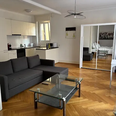 Apartment 6 Minutes Walking From Railway Station *
