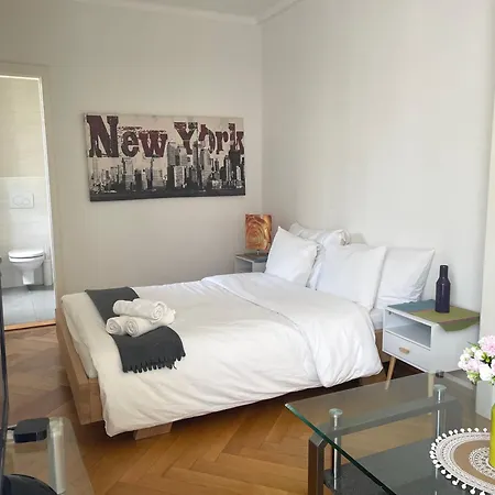 6 Minutes Walking From Railway Station Daire *