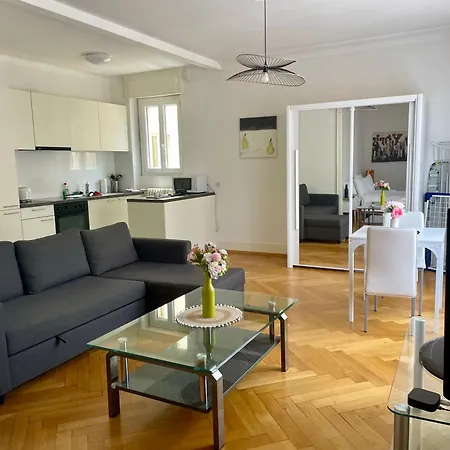 6 Minutes Walking From Railway Station Apartamento Lausana