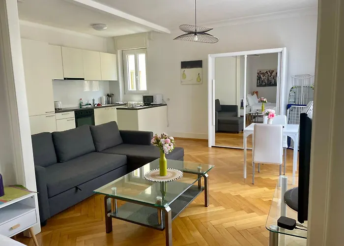 6 Minutes Walking From Railway Station Apartament Lozanna
